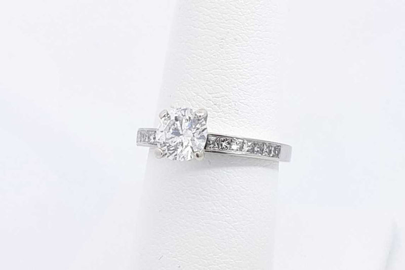1.32ctw Diamond Ring In 14k White Gold 2.9 Grams Size 6.75 Eb0325lrxzsa