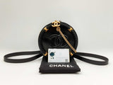 Chanel En Vogue Round Shoulder Bag In Black Crumpled Calfskin Fw0125lexzdu