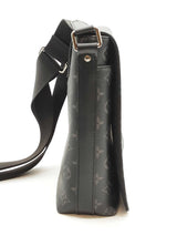 Louis Vuitton Monogram Eclipse District Messenger Bag Eb0926ixzde