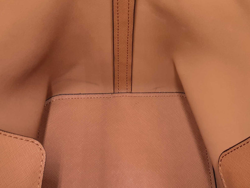 Michael Kors Jet Set Travel Tote In Brown Saffiano Leather Fw1125lrdu