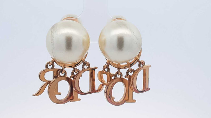 Christian Dior Tribales Faux Pearl Stud Earrings 10.3 Grams Eb0825pxzdu