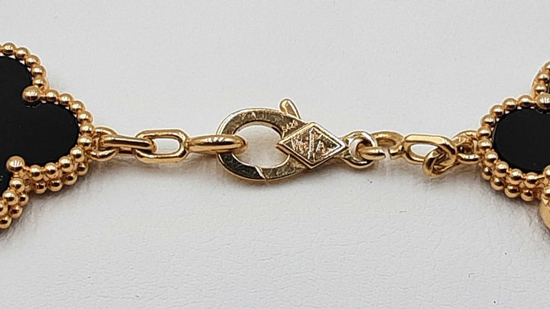 Van Cleef & Arpels 5-motif Onyx Alhambra Bracelet In 18k Yellow Gold 11.6 Grams 7 Inch Fw1025lrzxdu