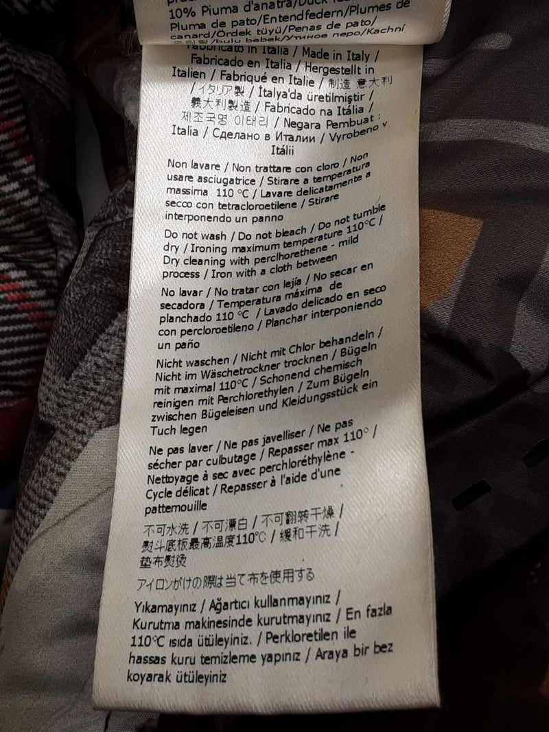 Fendi Fake News Puffy Jacket Size Italian 50 Do0925ooxde