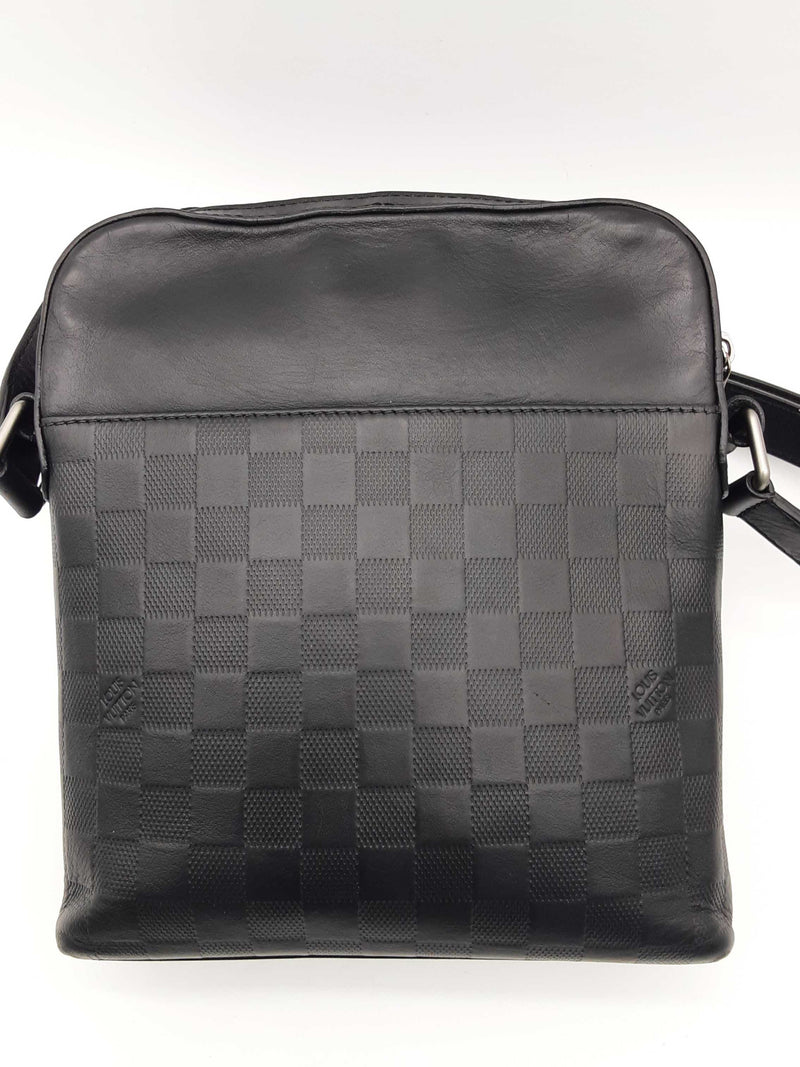 Louis Vuitton District Pochette Black Damier Infini Messenger Bag Do0525cxzde
