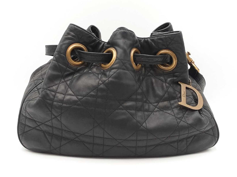 Christian Dior Cannage-quilted Black Leather Drawstring Bucket Bag Fw08ozxdu