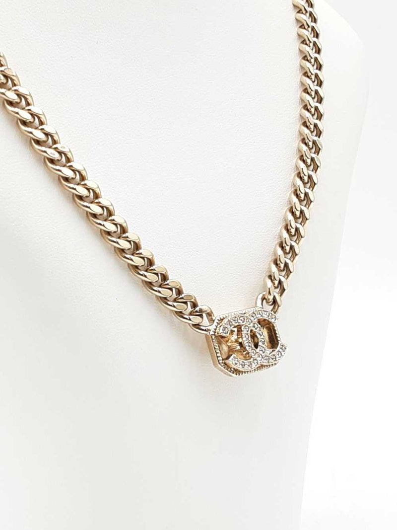 Chanel Cubic Zirconia Cc Cuban Link Necklace 18 Inch Fw0925wxzdu