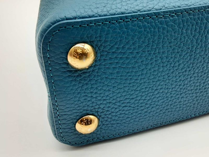 Louis Vuitton Capucines Blue Leather Python Skin Crossbody Bag Do0125oxzxde