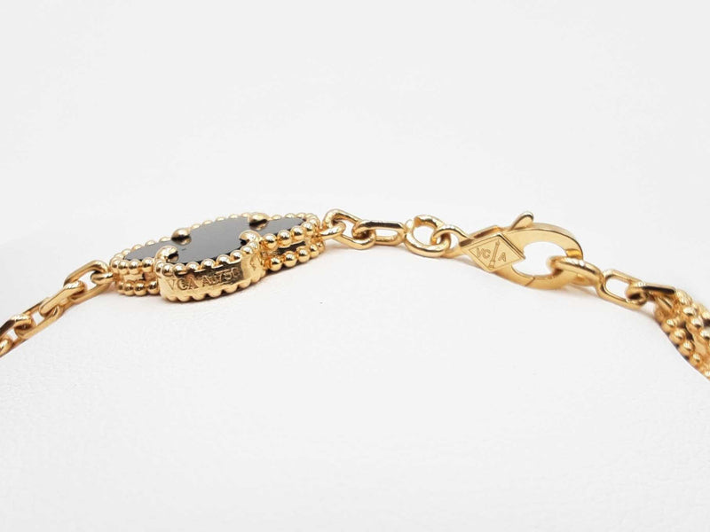 Van Cleef & Arpels 5-motif Onyx Alhambra Bracelet In 18k Yellow Gold 11.6 Grams 7 Inch Fw1025lrzxdu