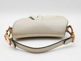 Christian Dior Small Saddle Bag In Craie Grained Calfskin Fw0726rxzdu