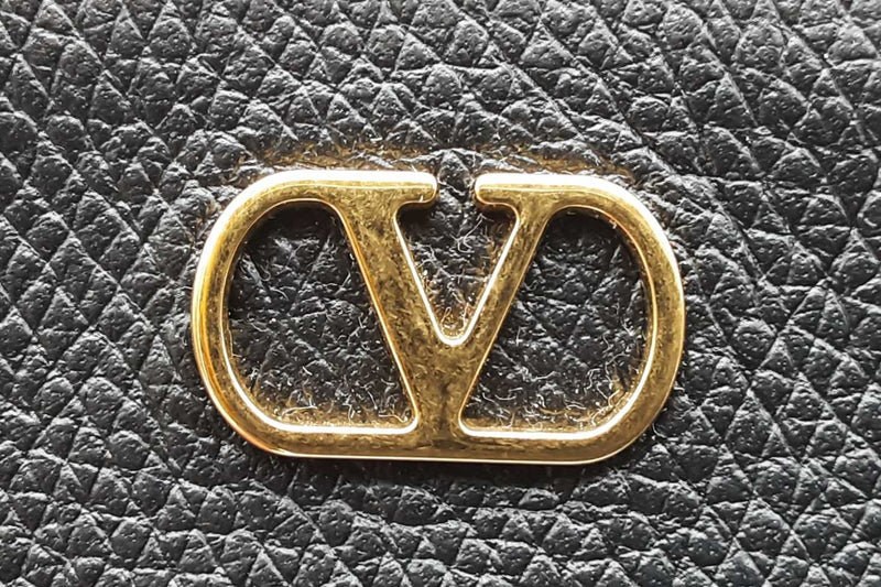 Valentino Garavani Vlogo Signature Leather Key Ring Pouch Wallet Eb1125lxzde