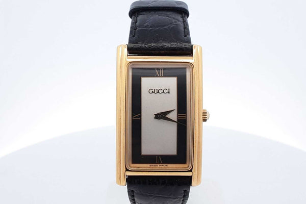 Gucci 2600 M 23mm Gold Tone Stainless Steel Watch With Leather Band Eb0925lcrdu