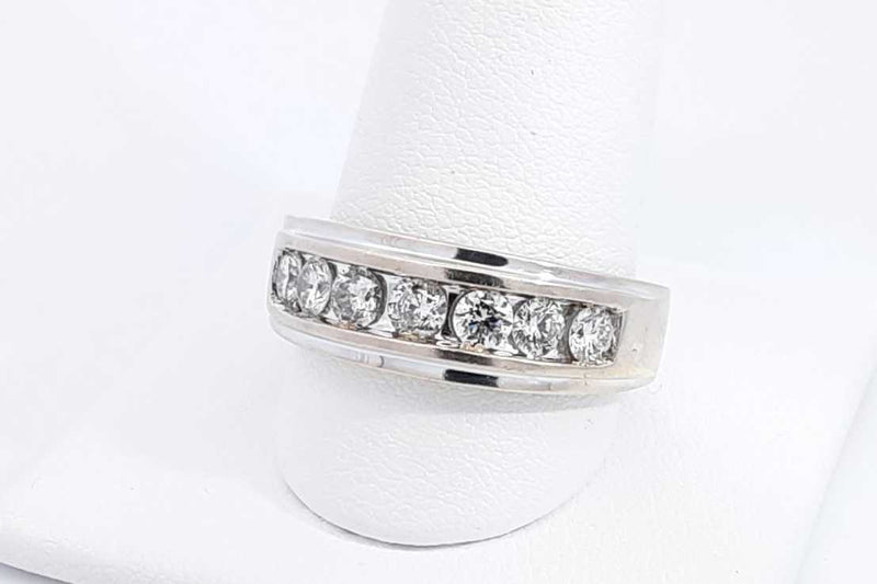 Approx. 0.91ctw Diamond Ring In 10k White Gold 4.5 Grams Size 10 Eb0125wirsa