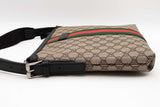 Gucci Web Gg Supreme Canvas Messenger Bag Eb0726wrxsa