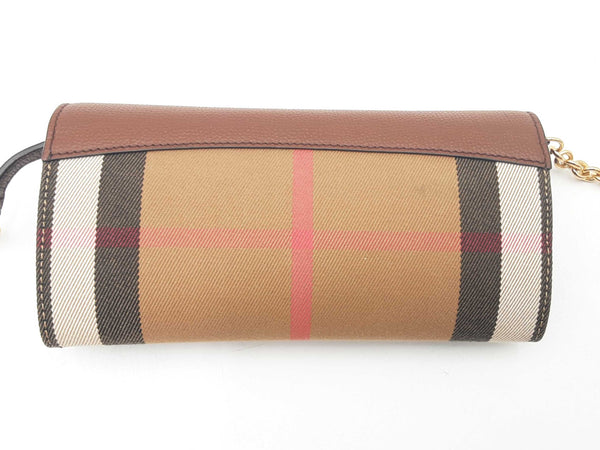 Burberry House Check Continental Wallet On Chain Sd1025orzsa