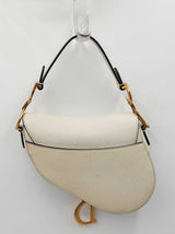 Christian Dior Small Saddle Bag In Craie Grained Calfskin Fw0726rxzdu