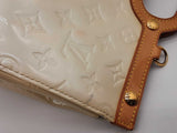 Louis Vuitton Monogram Vernis Roxbury Drive Perle Crossbody Clutch Eb0926rxzde