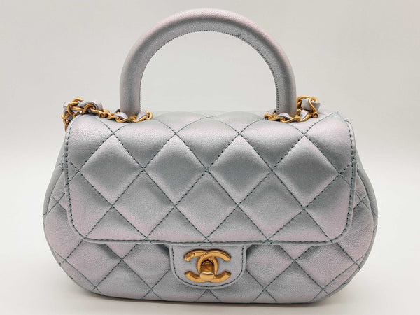 Chanel 24c Coco Light Blue Iridescent Quilted Leather Crossbody Bag Do0925pxzxde