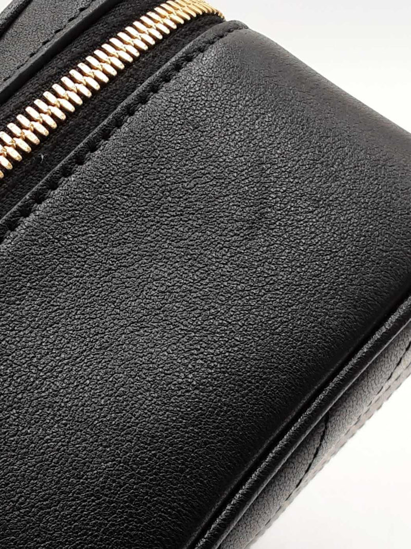 Gucci Blondie Top Handle Bag In Black Grained Leather Fw1025prxdu