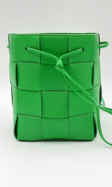 Bottega Veneta Cassette Intreccio Green Leather Bucket Bag Eb0223lrxdu