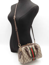 Gucci Ophidia Small Boston Bag In New Gg Monogram Coated Canvas Fw0526izxdu