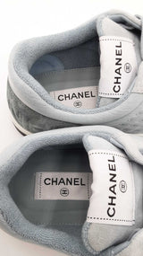 Chanel Light Blue Suede & Fabric Logo Sneakers Size 39.5 Eb1225lrxdu