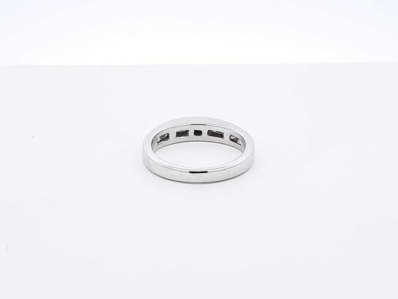 1.0 Ctw Channel-set Diamond & 18k White Gold Ring 4 Grams Size 5 Fw0925osrdu
