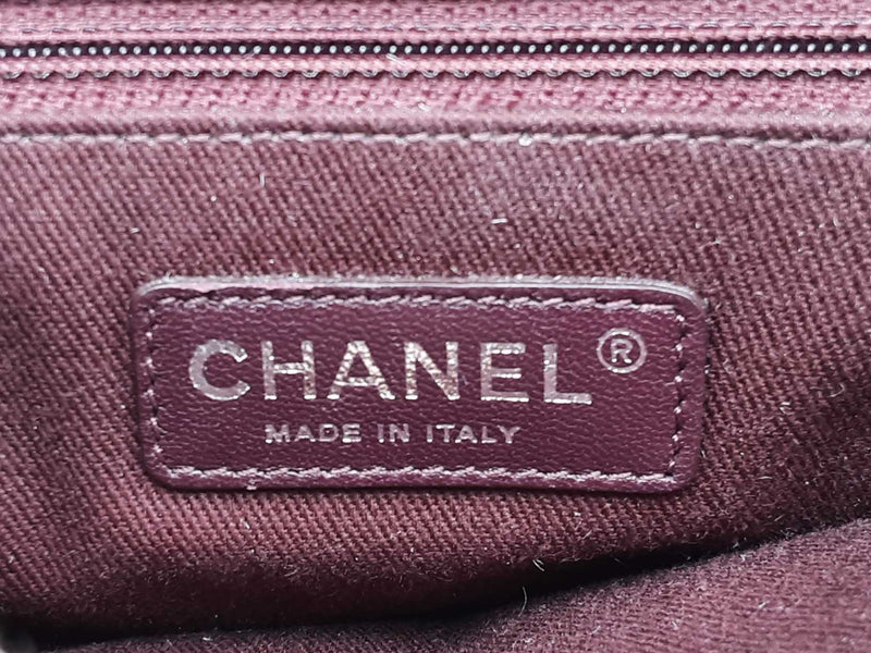 Chanel Coco Top Handle Flap Bag In Navy Blue Quilted Caviar Leather Fw0925ooxzdu