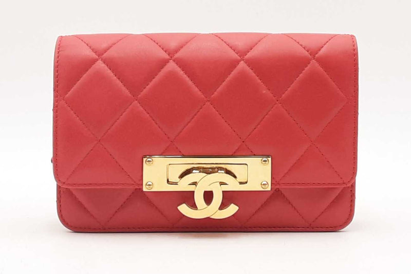 Chanel Red Quilted Lambskin Golden Class Wallet On Chain Eb0125ixzsa