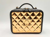 Chanel "Golden Plate" Quilted Lambskin Vanity Case Crossbody Bag Fw0124lexzdu