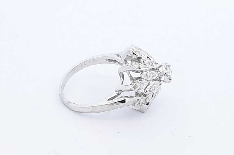 Diamond Ring In 14k White Gold 4.6 Grams Size 7 Eb1125orxde