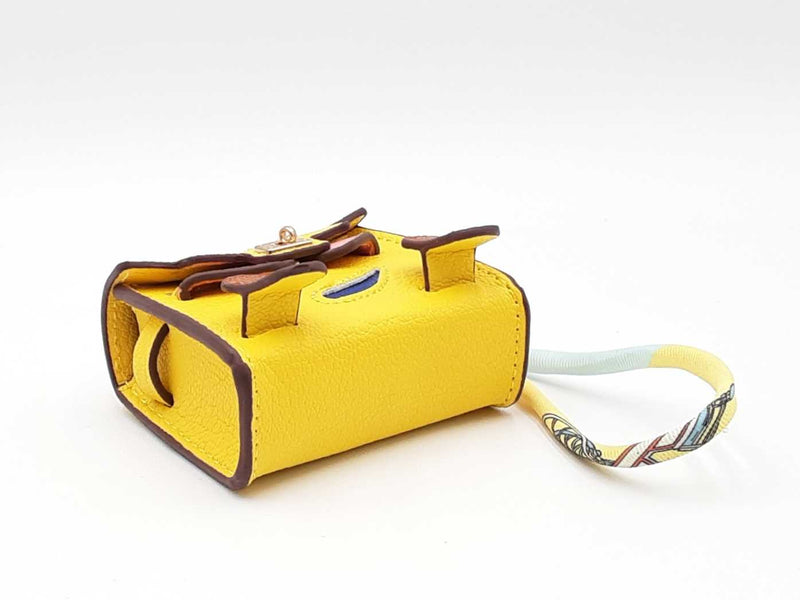 Mini Plaything Bag Charm In Yellow Fw0825cdu