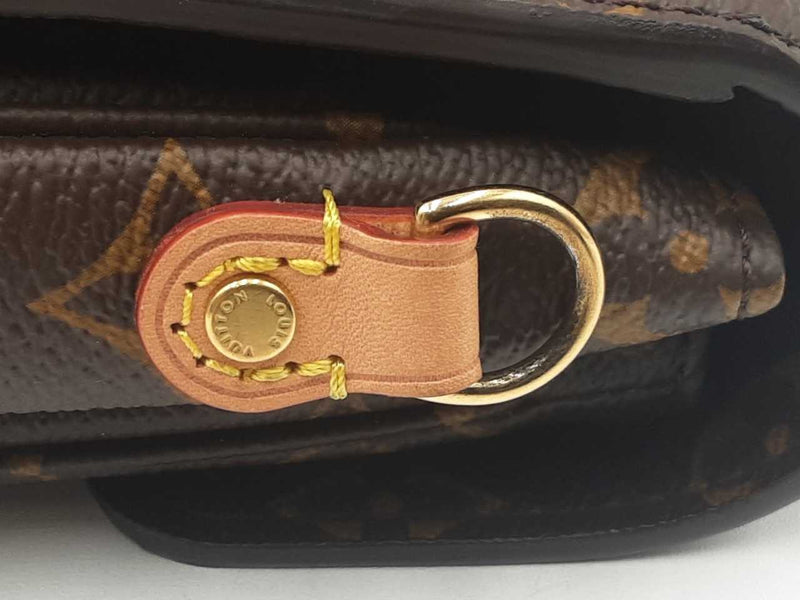 Louis Vuitton Pochette Métis Monogram Coated Canvas Shoulder Bag Fw0425ixzdu