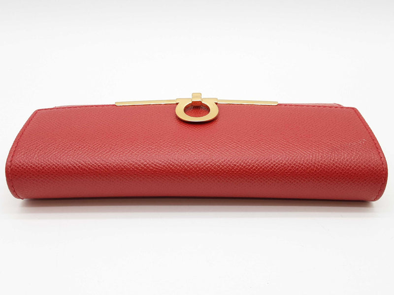 Salvatore Ferragamo Gancini Red Leather Continental Wallet Do0925lrxde