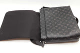 Louis Vuitton Monogram Eclipse District Messenger Bag Eb0926ixzde
