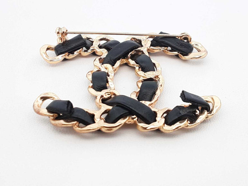 Chanel Black Lambskin Chain Cc Brooch Fw1023erdu