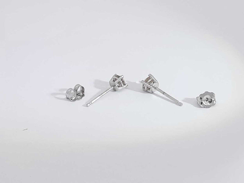 0.50 Cttw Diamond 14k White Gold .6 Grams Earrings Aa0325wrzsa