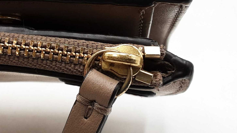 Tory Burch Peace Leather Wallet Eb1225rxdu