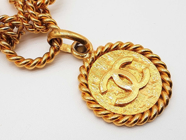 Chanel 1985 Cc Metal Rope Chain Loop Medallion Belt 44 In Do0425rxzde