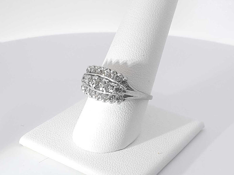 .91 Ctw Diamonds 14k White Gold 14k 4.4 Grams Ring Size 8 Sd0625owrsa