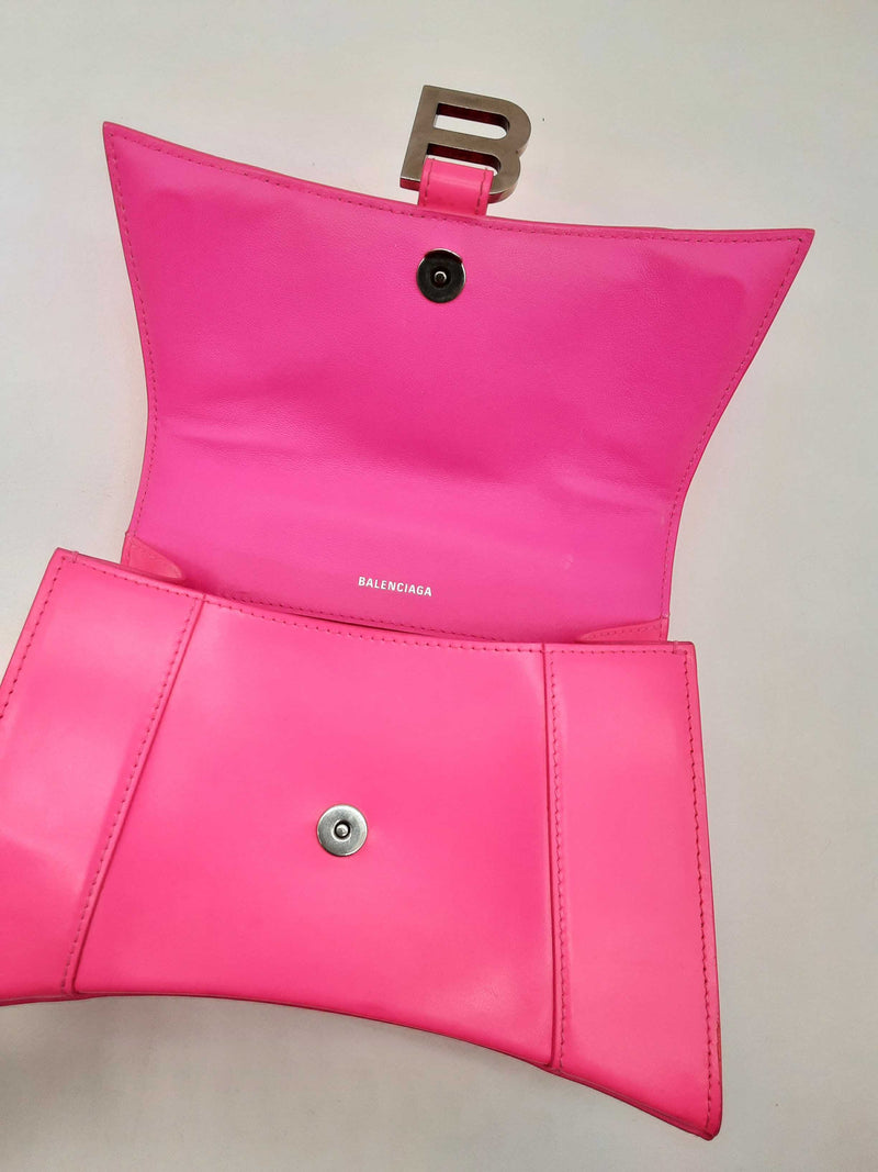 Balenciaga Hourglass Neon Pink Leather Crossbody Bag Do0724pxzde