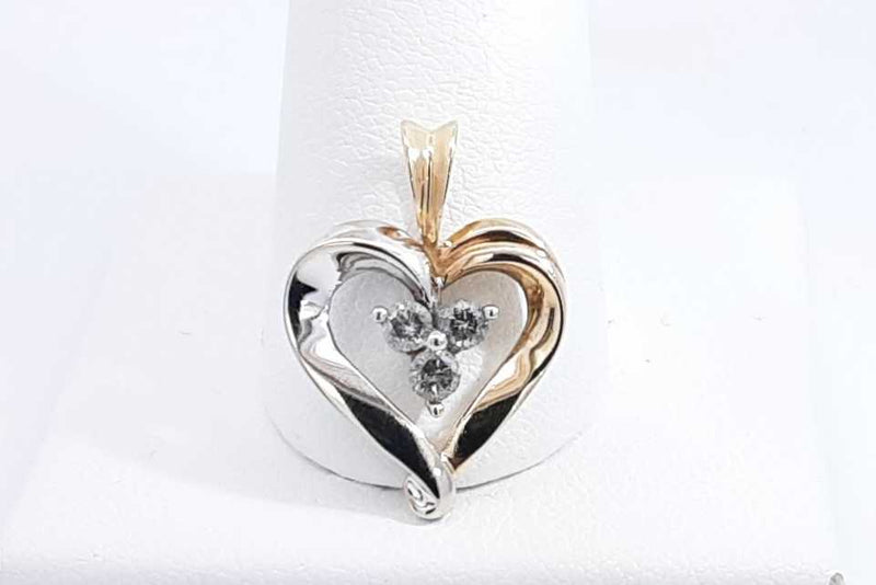 Approx. 0.3ctw Diamond Heart Shaped Pendant In 2 Tone 10k Gold 2.1g Eb0424pxsa