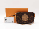 Louis Vuitton Mini Pochette Accessoires In Monogram Trunks & Bags Fw0526lexdu
