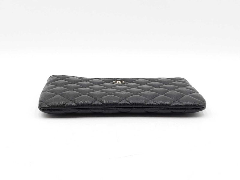 Chanel Classic Small O Case In Black Diamond Quilted Caviar Leather Fw0825rzxdu