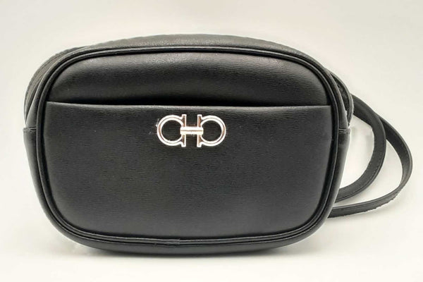 Salvatore Ferragamo Black Leather Gancini Camera Crossbody Bag Eb0325rxsa
