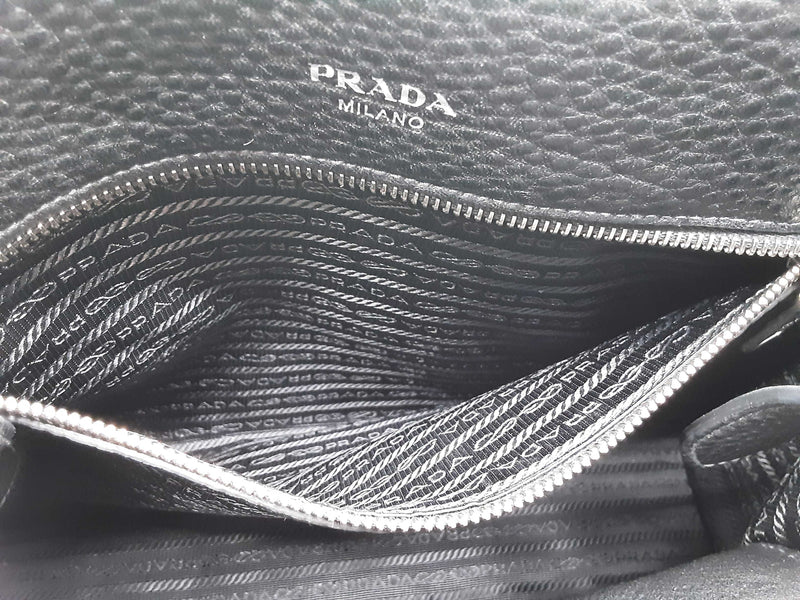 Prada Black Leather Buckle Tote Bag Sd0425irzde