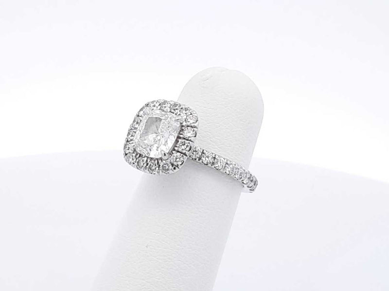 2.46 Cttw Diamond & Platinum Halo Ring With Cert. 6.7 Grams Size 4 Fw0725pxzxdu