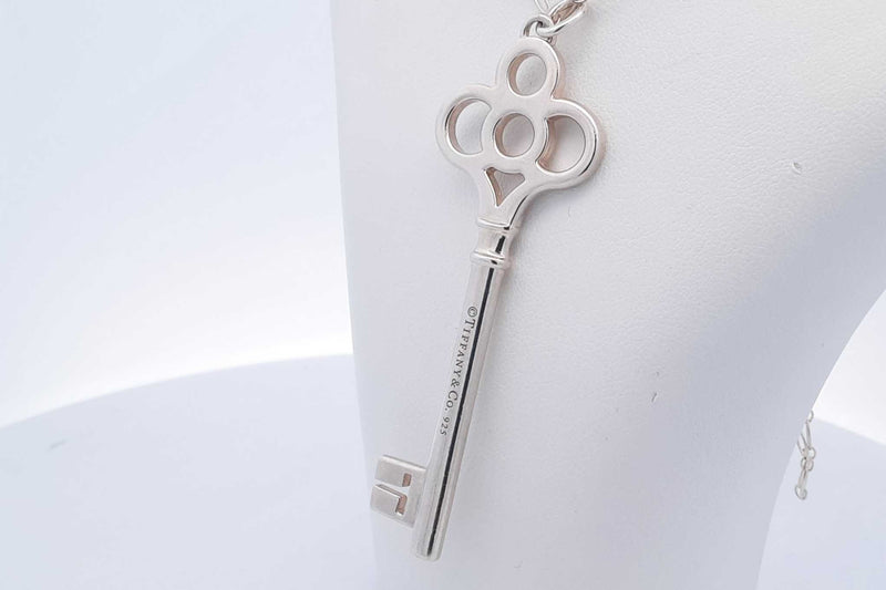 Tiffany & Co. Sterling Silver Crown Key Pendant 10.7 Grams 20 Inch Eb1124lxzsa