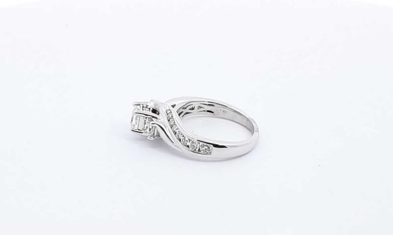 14k White Gold 0.85ctw Diamond Ring Size 5.5, 4.7 Grams Eboexdu 144030007131