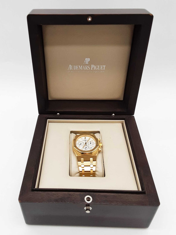 Audemars Piguet 40 Royal Oak White Dial 18k Yellow Gold Watch Do0425wcxzxde