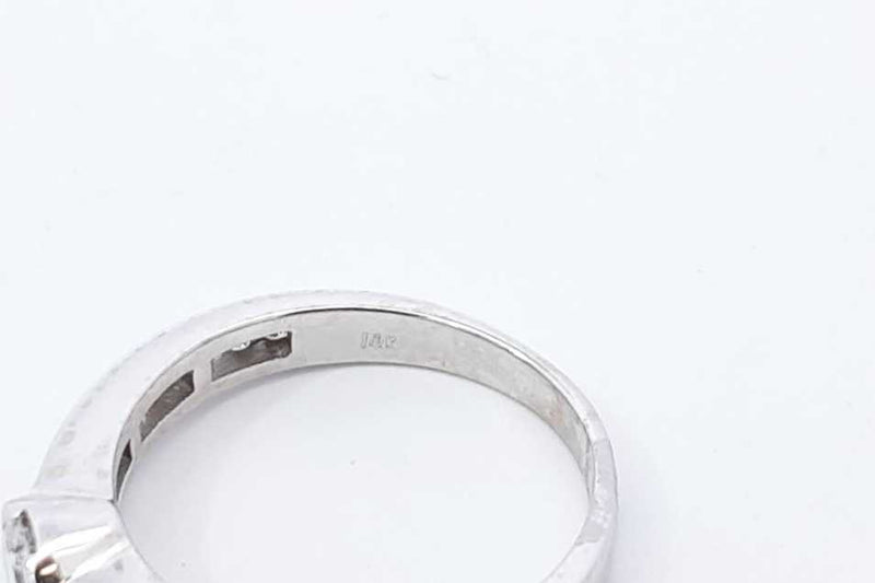0.81ctw Diamond Ring In 14k White Gold 3 Grams Size 6 Eb1125orxdu
